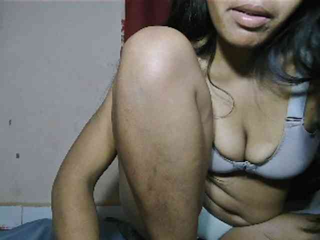 Keziah34 webcam