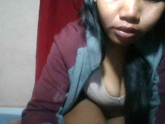 Keziah34 webcam