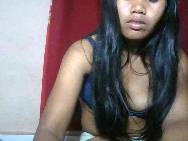 Keziah34 webcam