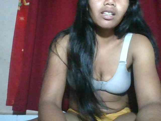 Keziah34 webcam