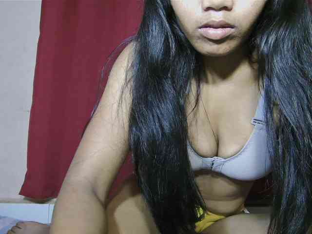 Keziah34 webcam