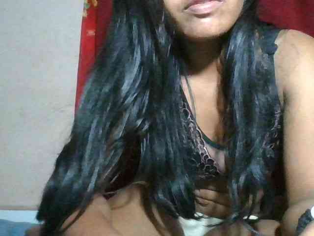 Keziah34 webcam