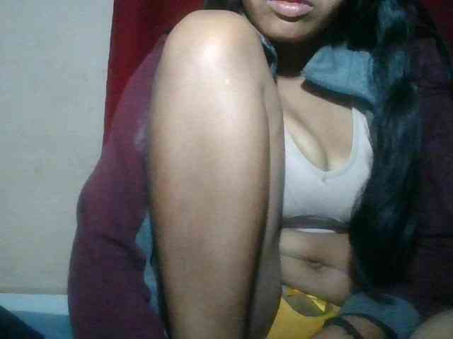 Keziah34 webcam