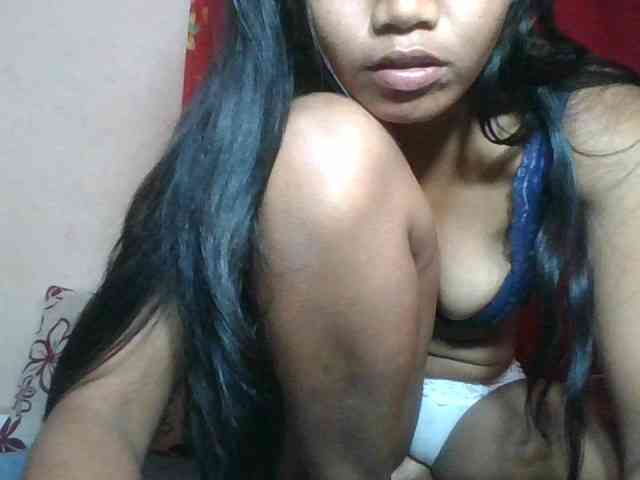 Keziah34 webcam