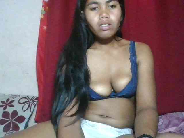 Keziah34 webcam