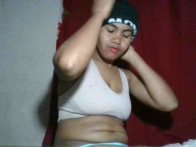 Keziah34 webcam