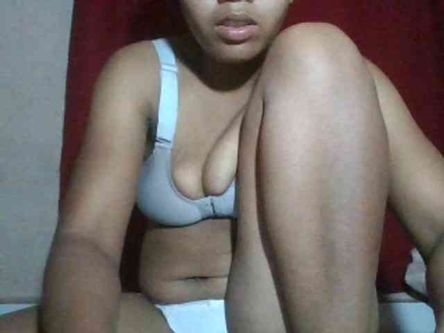 Keziah34 webcam