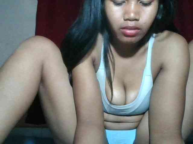 Keziah34 webcam
