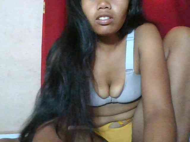 Keziah34 webcam