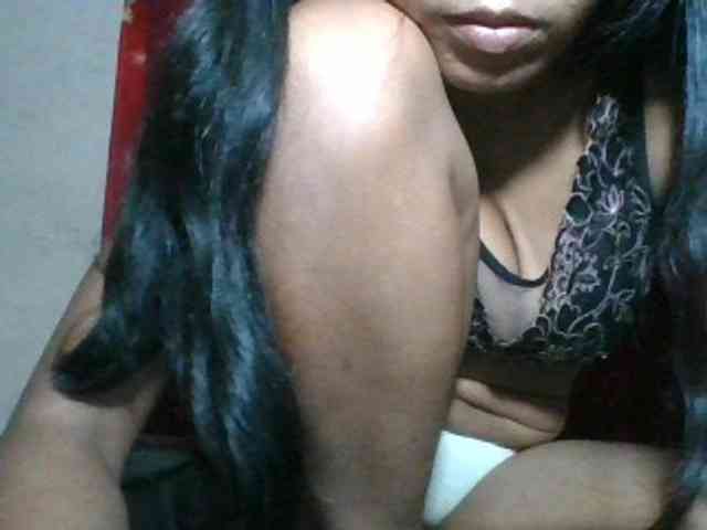 Keziah34 webcam