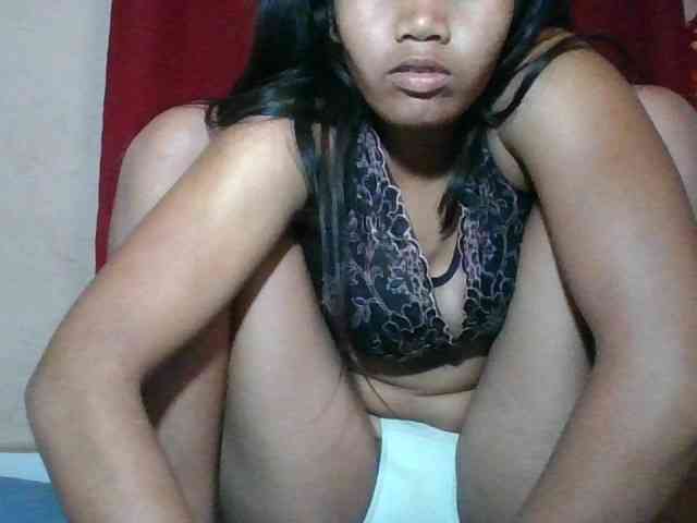 Keziah34 webcam