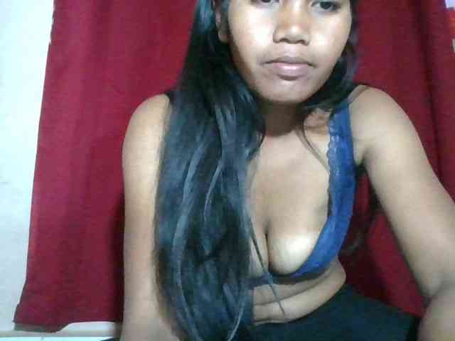Keziah34 webcam