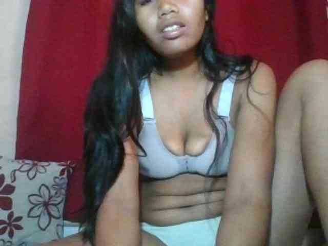 Keziah34 Live Webcam on BongaCams