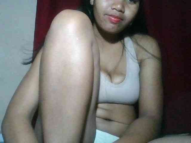 Keziah34 webcam