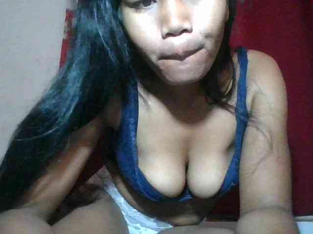 Keziah34 webcam