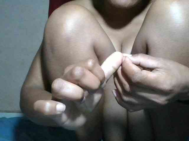Keziah34 webcam