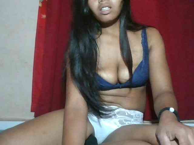 Keziah34 webcam