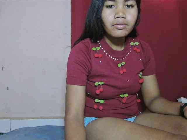 Keziah34 webcam
