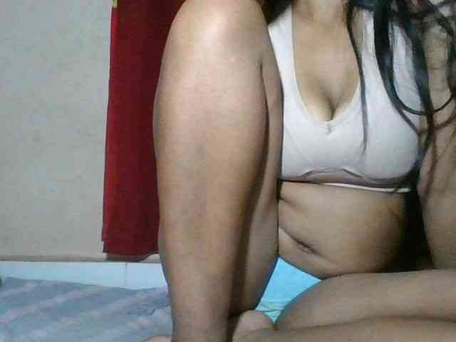 Keziah34 webcam