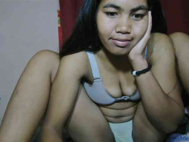 Keziah34 webcam