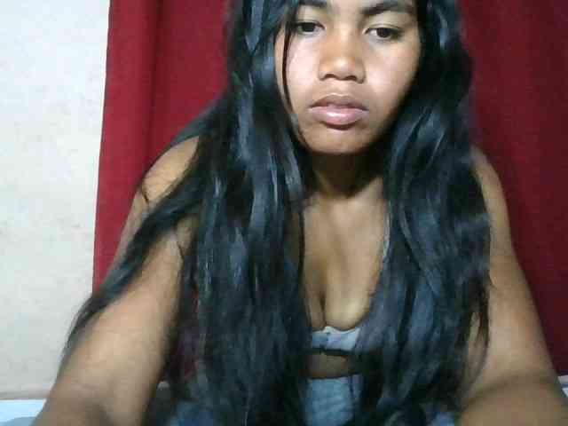 Keziah34 webcam