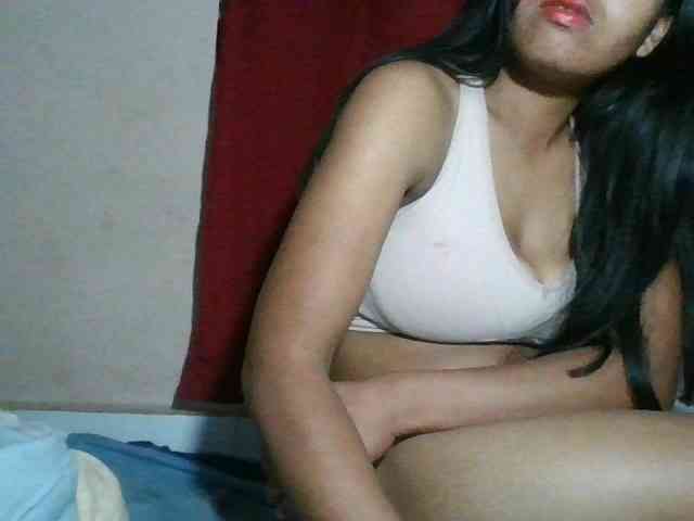 Keziah34 webcam