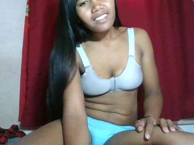 Keziah34 webcam