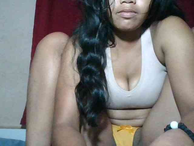 Keziah34 webcam