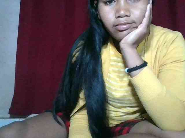 Keziah34 webcam