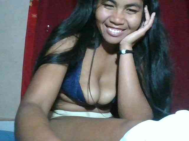 Keziah34 webcam