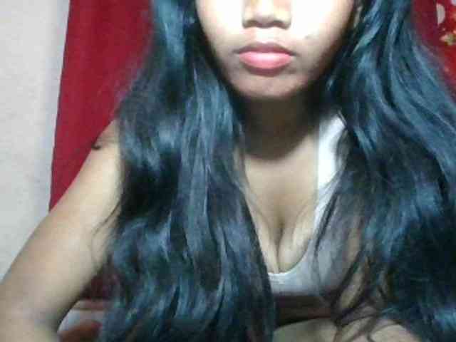 Keziah34 webcam