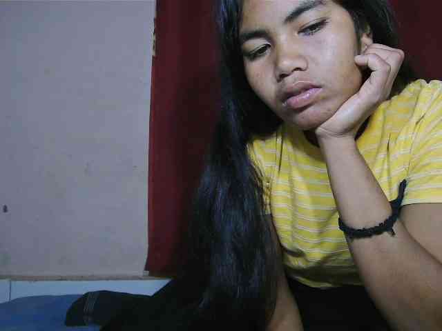 Keziah34 webcam