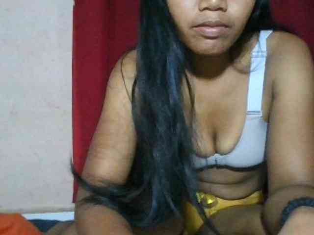 Keziah34 webcam