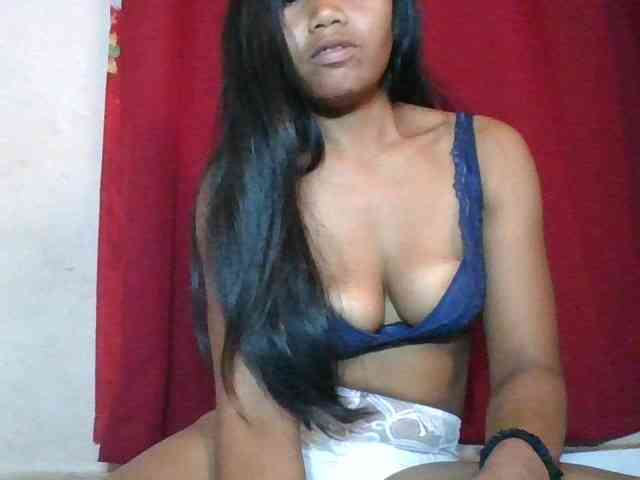 Keziah34 webcam
