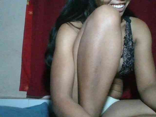 Keziah34 webcam