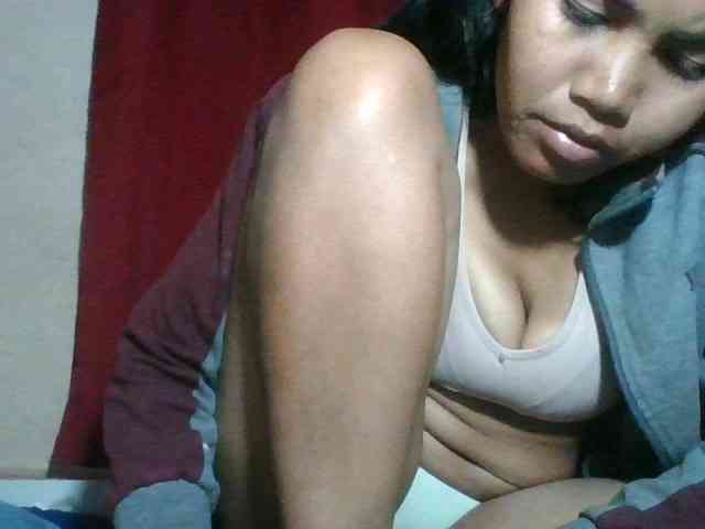 Keziah34 webcam