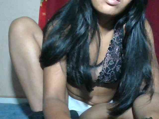 Keziah34 webcam