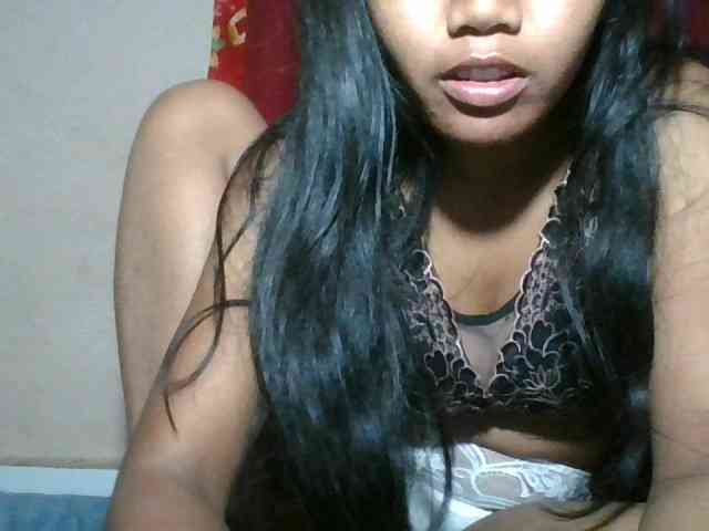 Keziah34 webcam