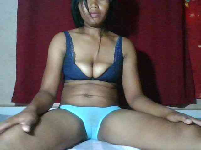 Keziah34 webcam