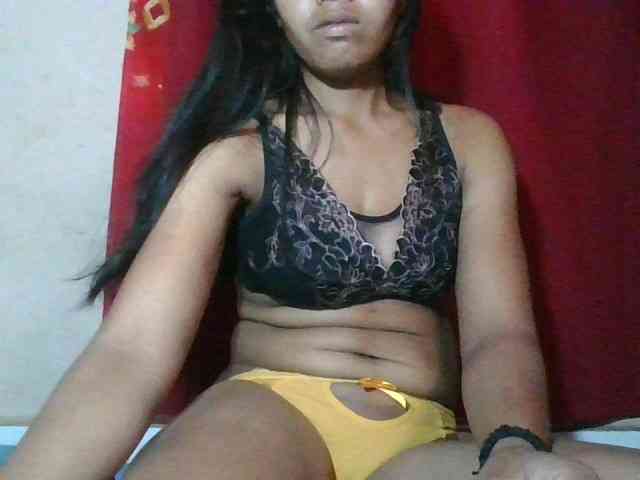 Keziah34 webcam