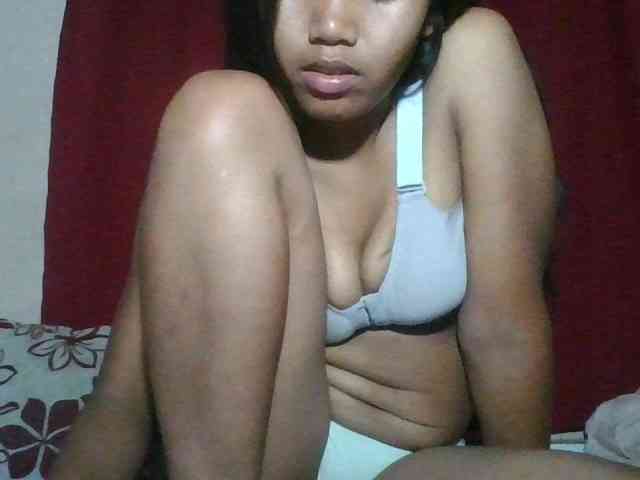 Keziah34 webcam