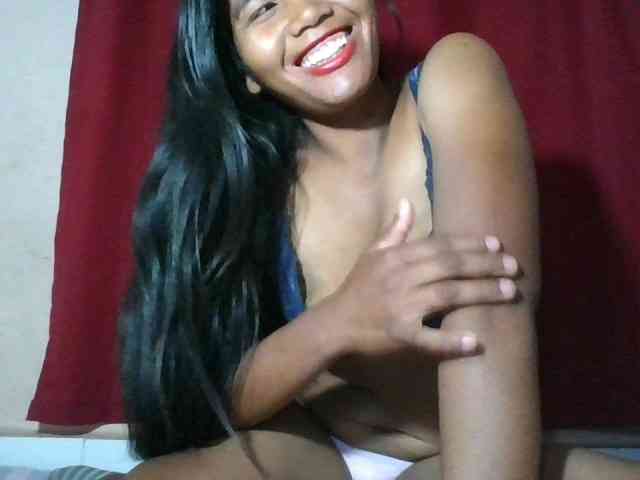 Keziah34 webcam