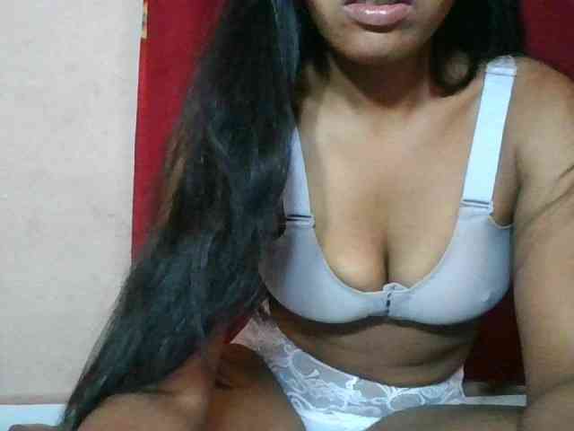 Keziah34 webcam