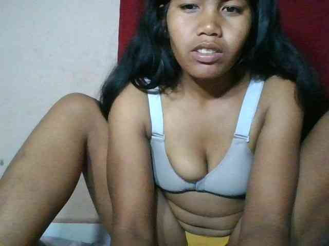 Keziah34 webcam