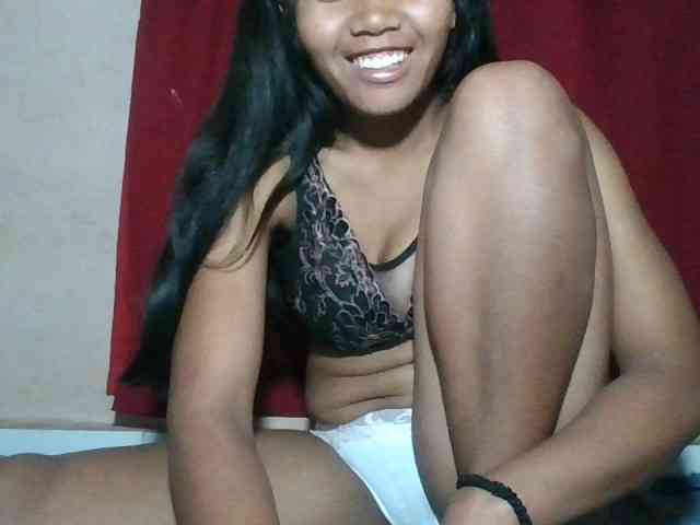 Keziah34 webcam