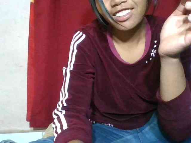 Keziah34 webcam