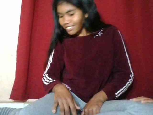 Keziah34 webcam