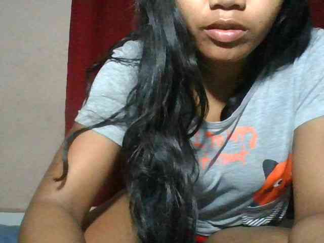 Keziah34 webcam