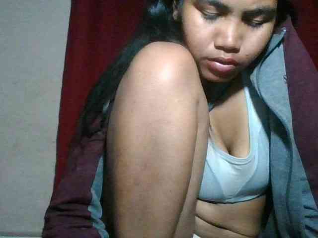 Keziah34 webcam