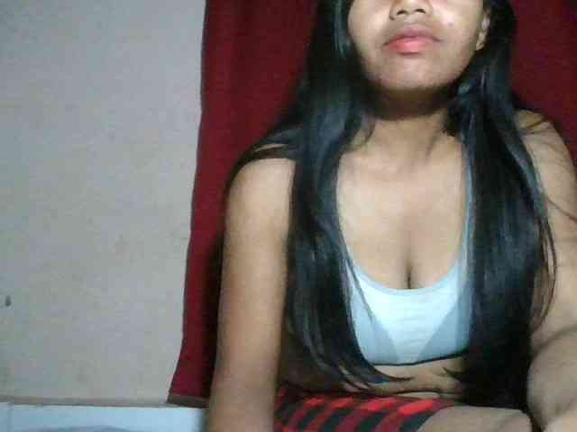 Keziah34 webcam